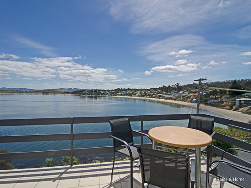 28 Pier Road, Opossum Bay, TAS 7023