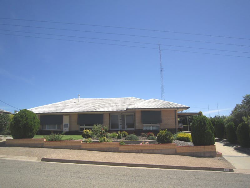 15 Harvey Street, Port Broughton, SA 5522