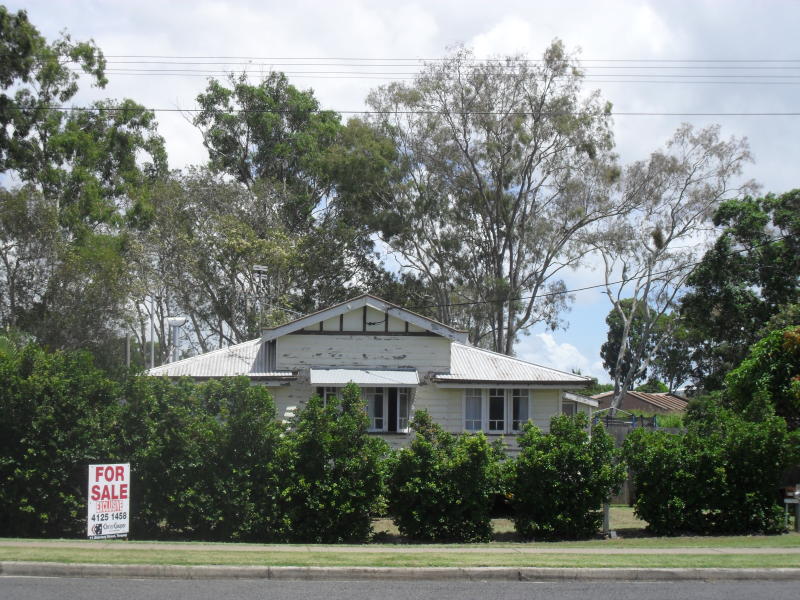 23 Bideford Street, Torquay, QLD 4655