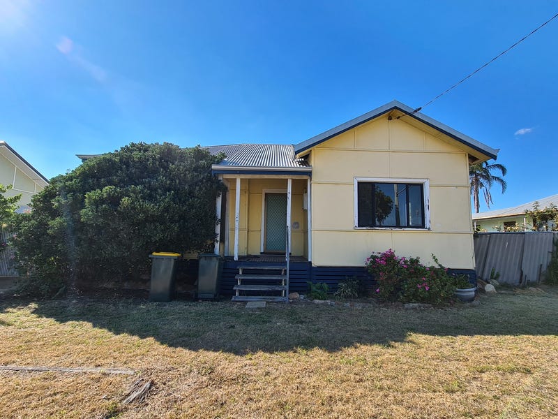 7 Newstead Road, Kojonup, WA 6395