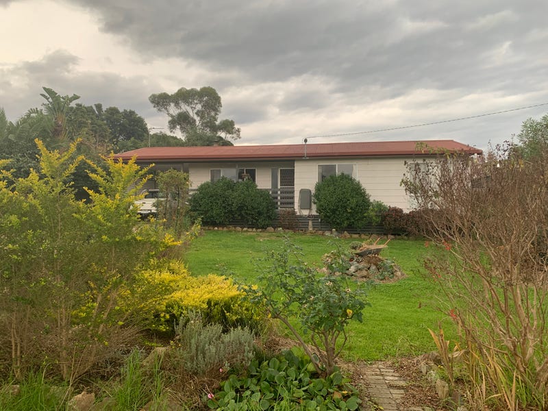 13 Tynon Street, Orbost, Vic 3888 Property Details