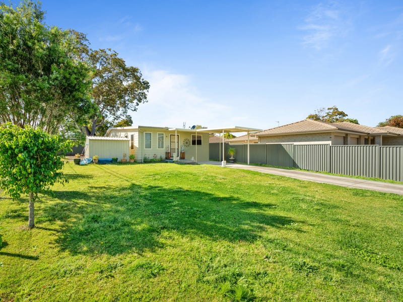37 Barker Avenue, San Remo, NSW 2262