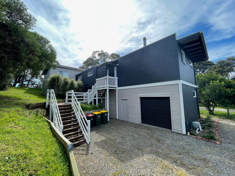 35 Pandora Avenue, Venus Bay, VIC 3956