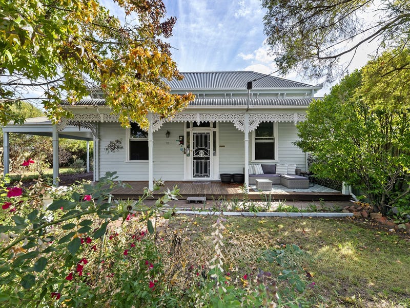 18 Barkly Street, Benalla, Vic 3672 Property Details