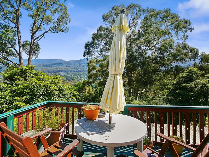 1 Redcliffs Avenue, Warburton, VIC 3799