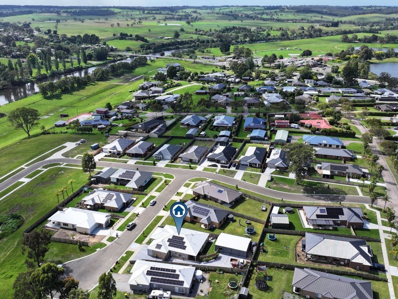 5 Wadgin Court, Swan Reach, VIC 3903