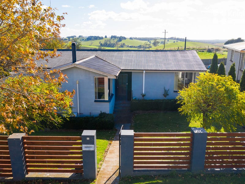 11 Briggs Street, Scottsdale, Tas 7260 House for Sale