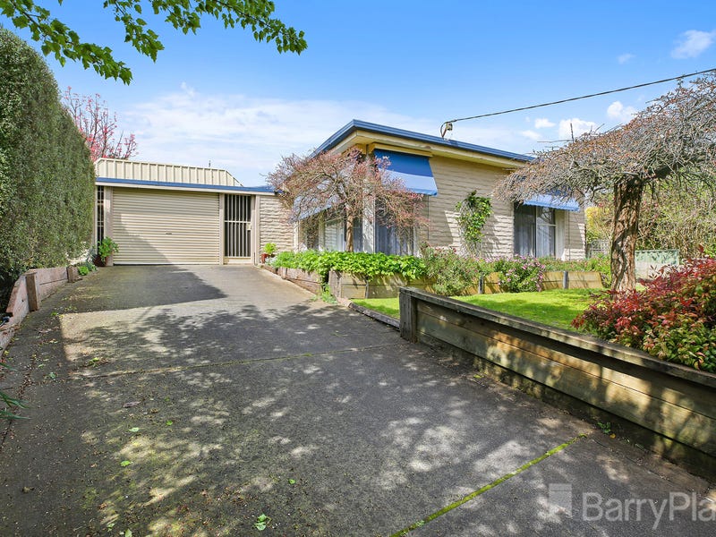 20 Charles Street, Warragul, VIC 3820
