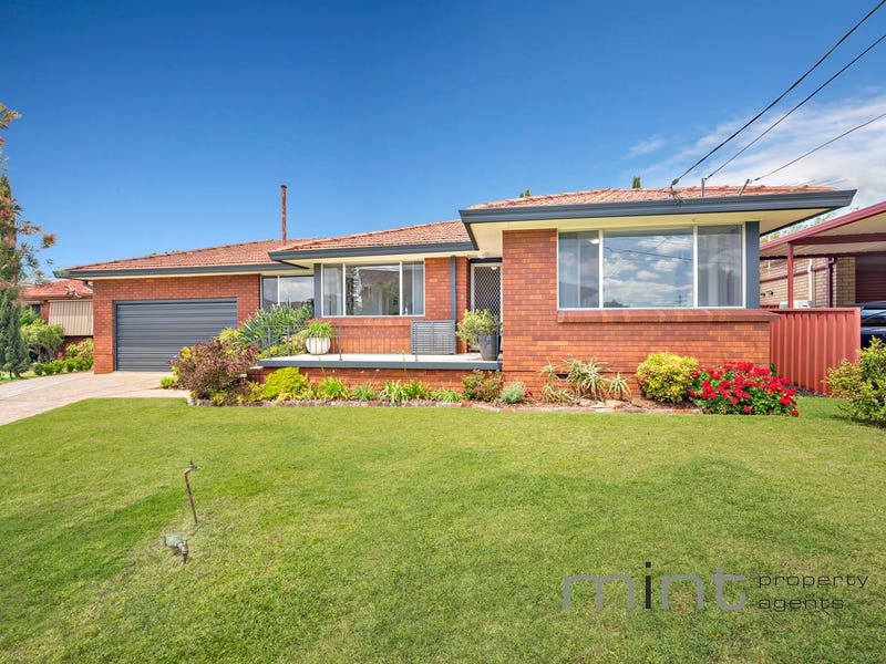 4 Metella Crescent, Belfield, NSW 2191 Property Details