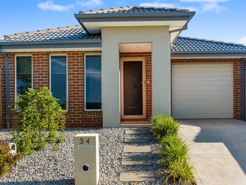 34 Ferntree Drive, Werribee, VIC 3030
