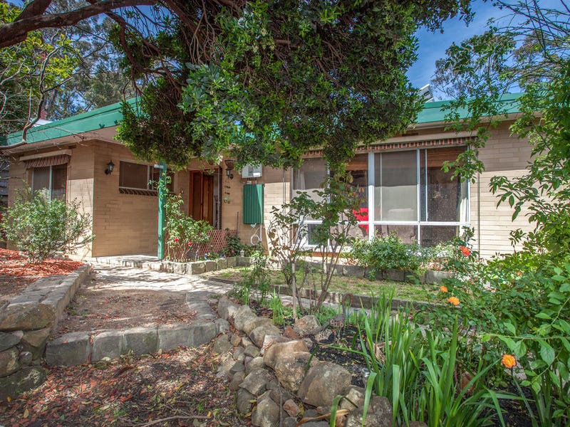 7 Bent Street, Macedon, Vic 3440 Property Details