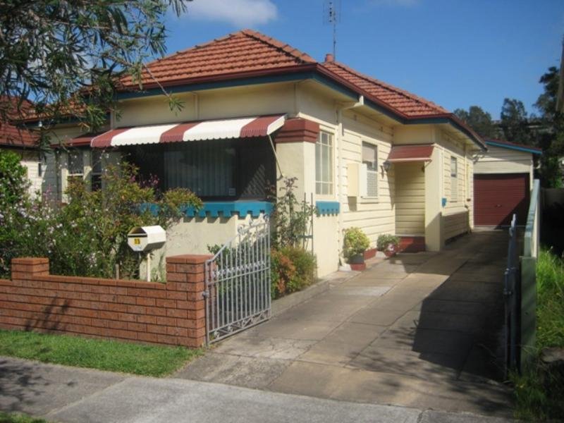 15 Street, Mayfield West, NSW 2304