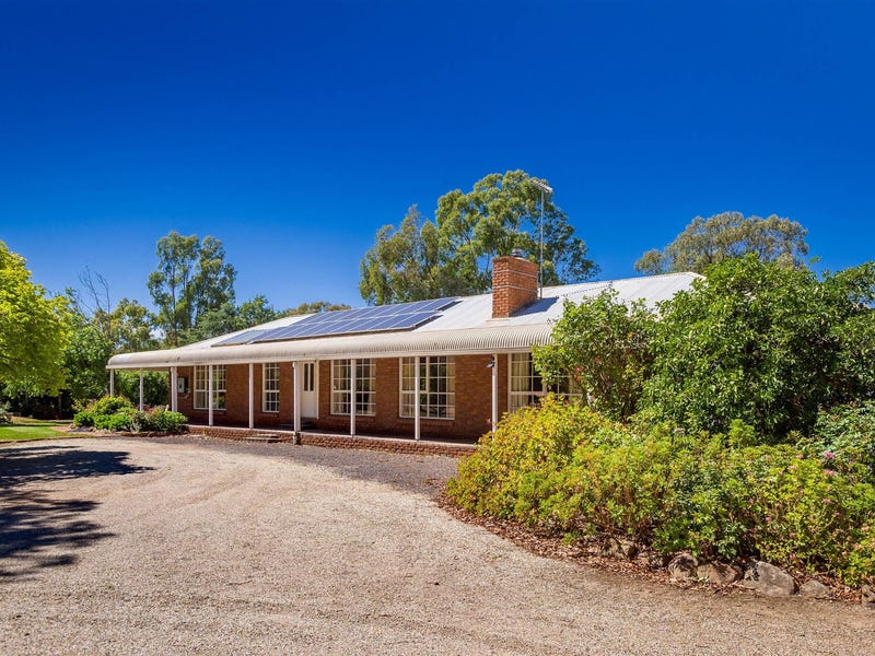 24 Lydiards Road Euroa Vic 3666 Realestate Com Au