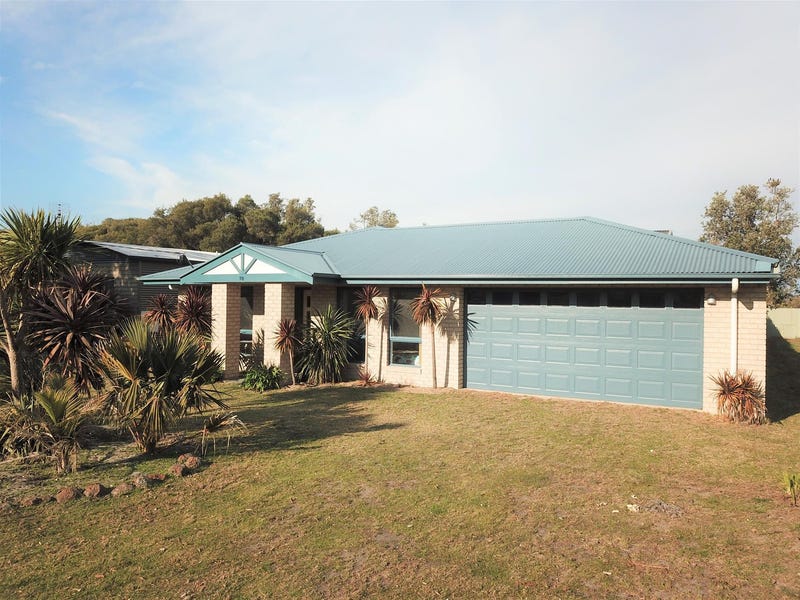 78 Sanctuary Road, Loch Sport, Vic 3851