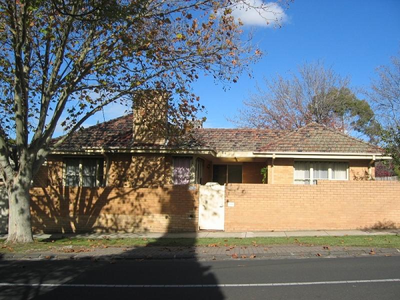 74 Manning Road, Malvern East, VIC 3145