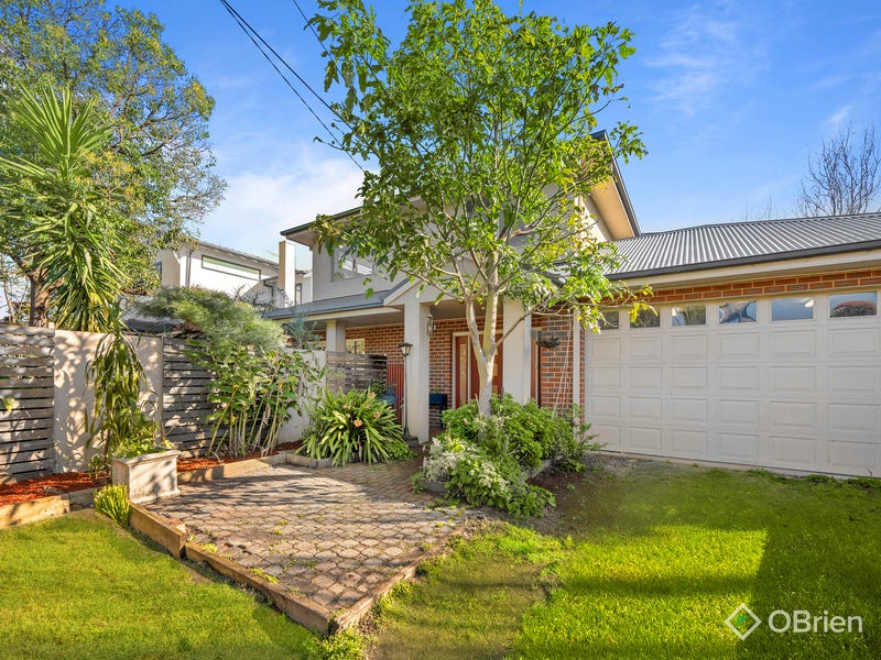 11 Hillcrest Avenue, Brighton, Vic 3186 Property Details