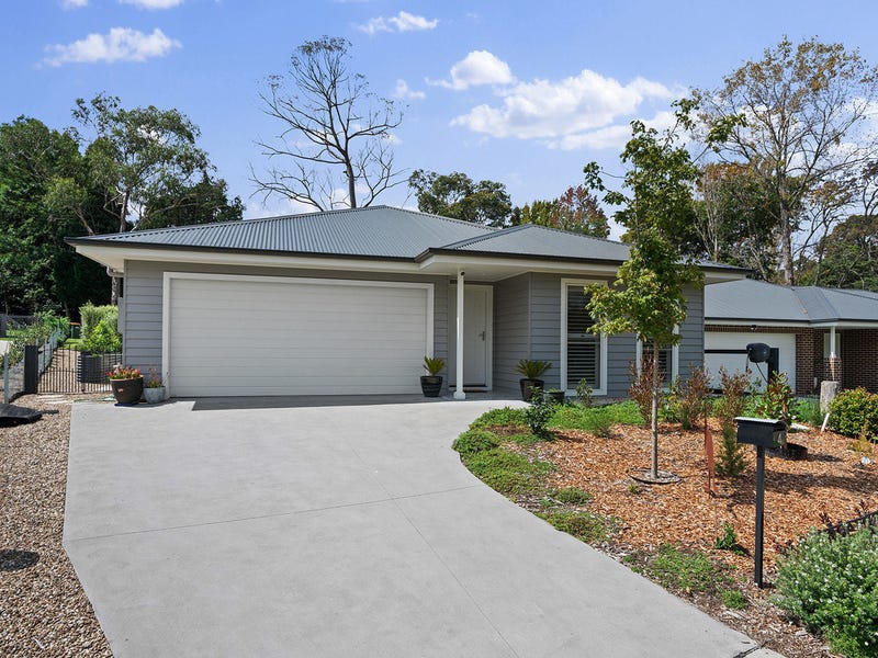 4 Lochinvar Drive, Bundanoon, NSW 2578 House for Sale