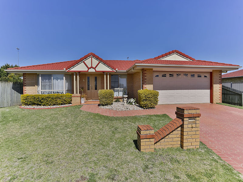 4 Willmington Court, Middle Ridge, QLD 4350