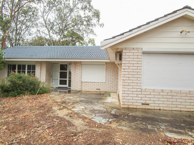 26 Glenwood Avenue, Helena Valley, WA 6056