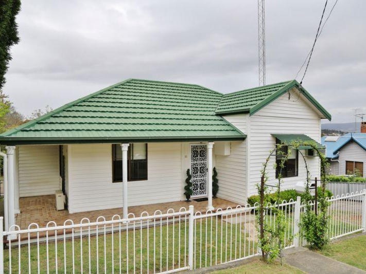13 Cooper Street, Cessnock, NSW 2325