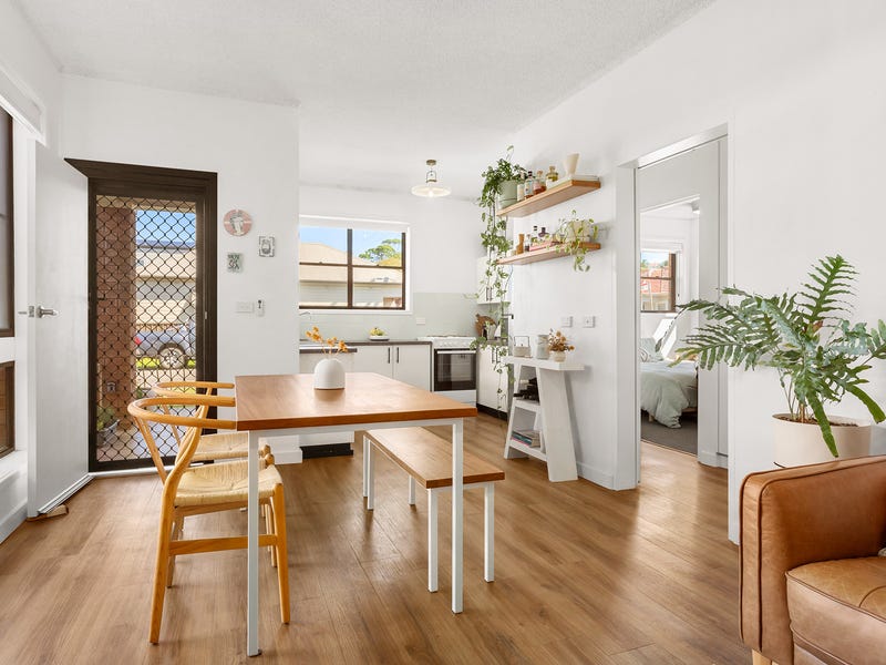 2/33 Selwyn Street, Merewether, NSW 2291 Property Details