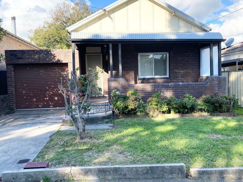 30 The Parade, Enfield, NSW 2136