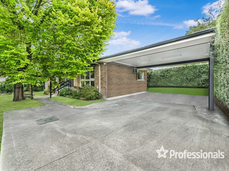 2/52 Stirling Road, Croydon, VIC 3136