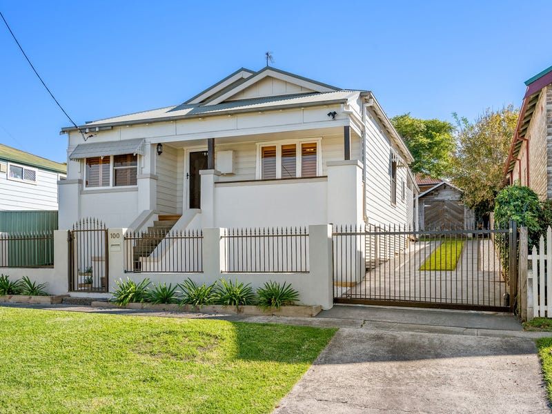 100 Barton Street, Mayfield, NSW 2304