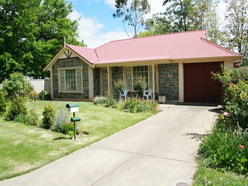 1 McKinnon Park, Clare, SA 5453 Property Details