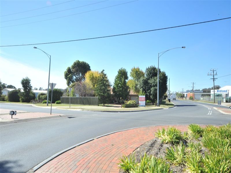 97 Strickland Road, Bendigo, Vic 3550 Property Details