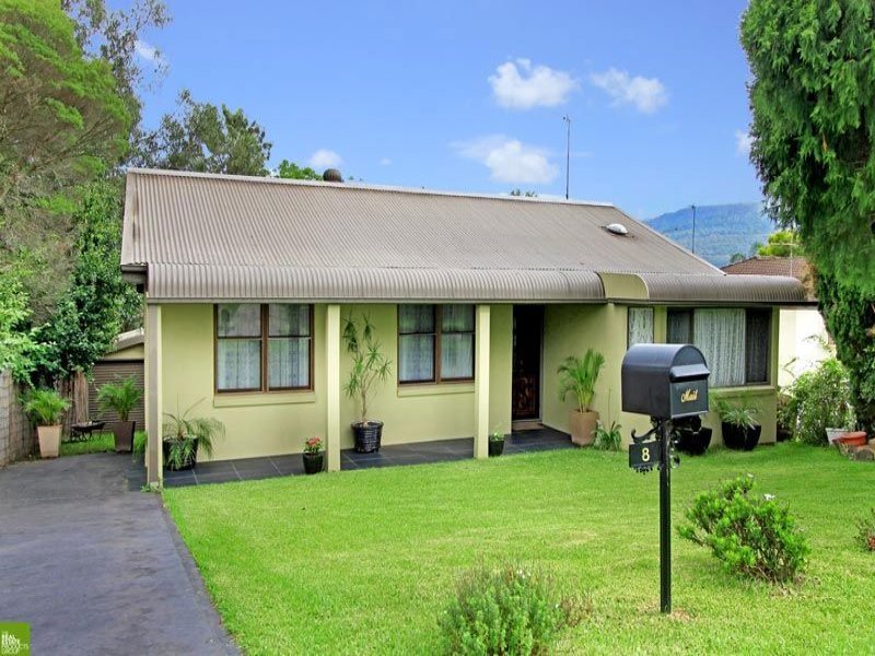 8 Prince Edward Drive, Dapto, NSW 2530 8 Prince Edward Drive, Dapto, NSW 2530