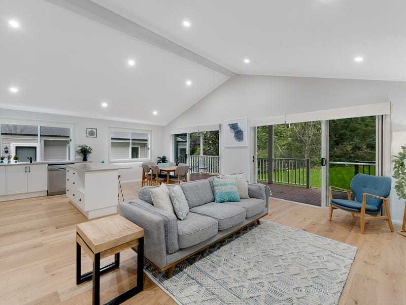 5 Waratah Road, Wentworth Falls, NSW 2782 House for Sale realestate