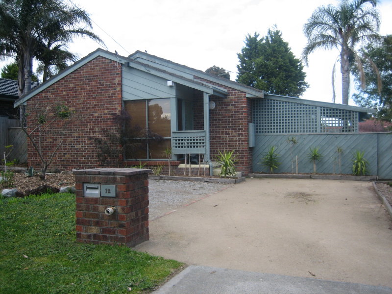 12 Charleville Court, Carrum Downs, VIC 3201