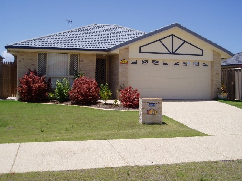 2/12 Seabreeze Boulevard, Pottsville, NSW 2489