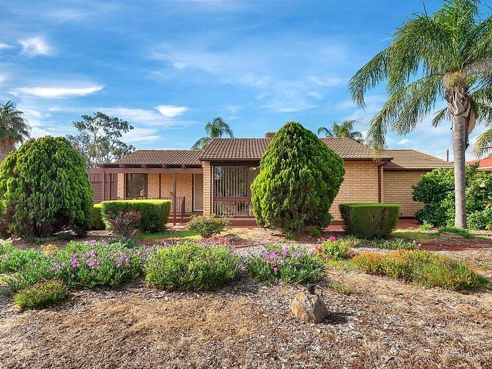 21 Broughton Road, Elizabeth Vale, SA 5112