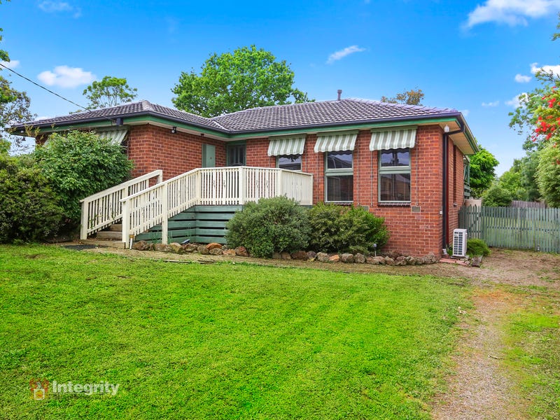 16 Sayle Street, Yarra Glen, VIC 3775