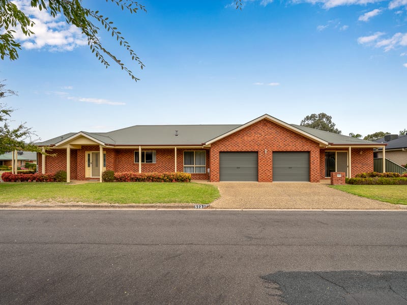 573 Daly Street, Lavington, NSW 2641 House for Sale