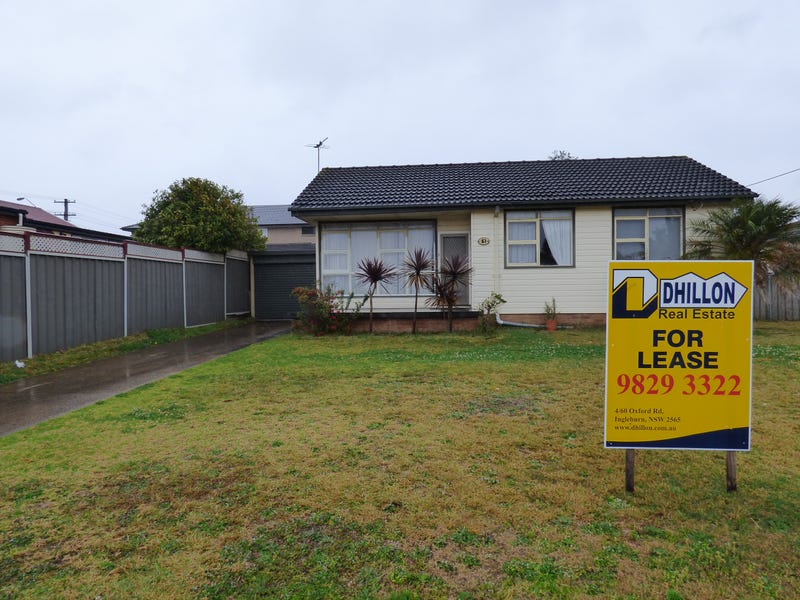 61 Edgar Street, Macquarie Fields, NSW 2564