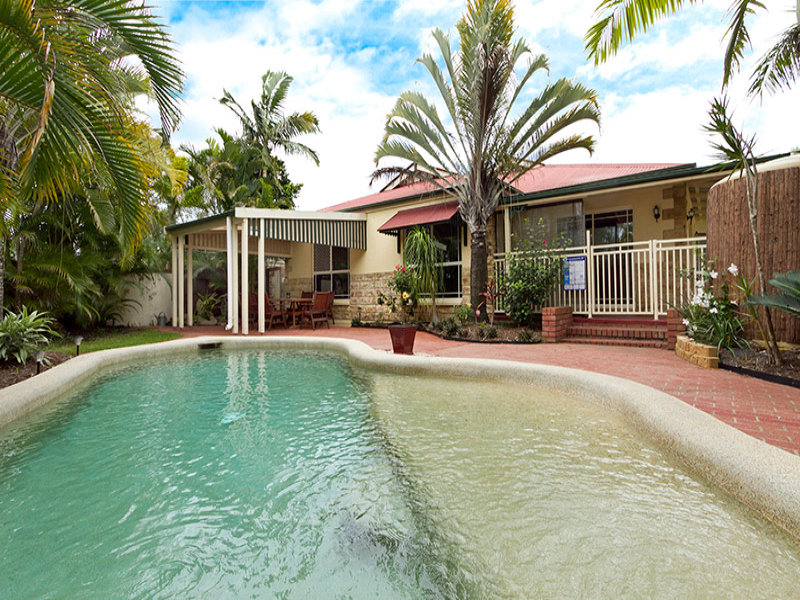 2 Ballarat Court, Tallai, Qld 4213 Property Details