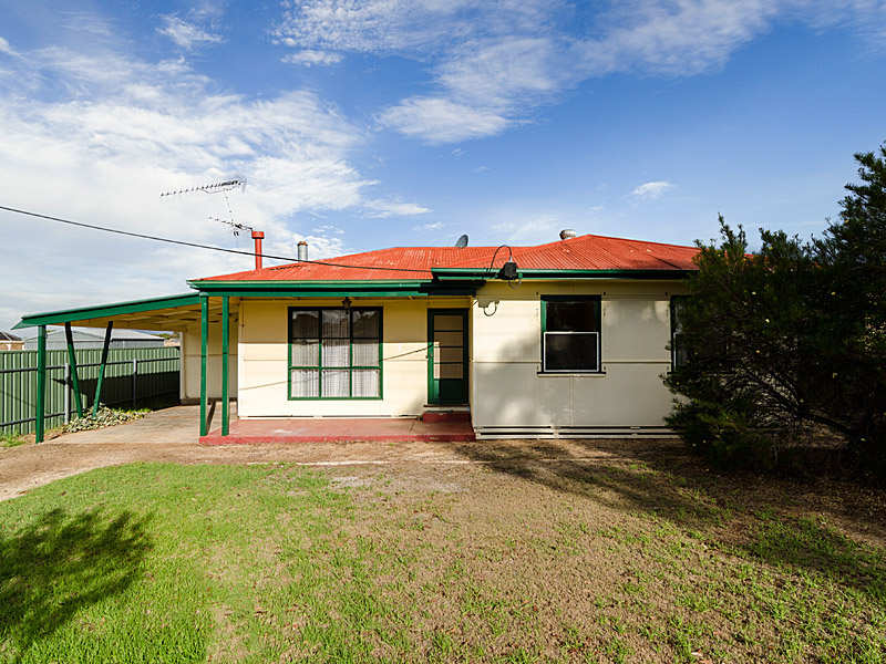 29 Hooper Road, Strathalbyn, SA 5255 Property Details