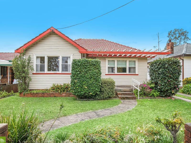 4 Jardine Street, Fairy Meadow, NSW 2519