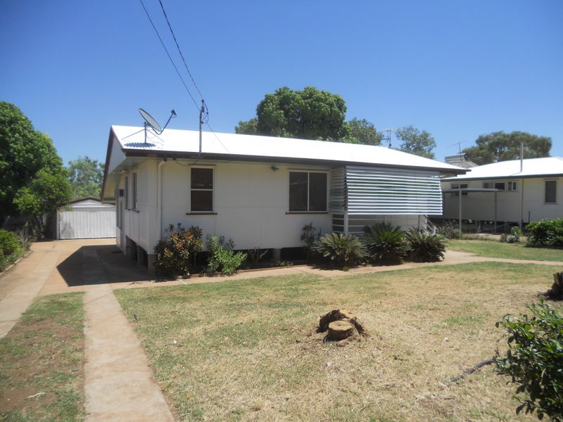 21 Maxine Street, Townview, QLD 4825