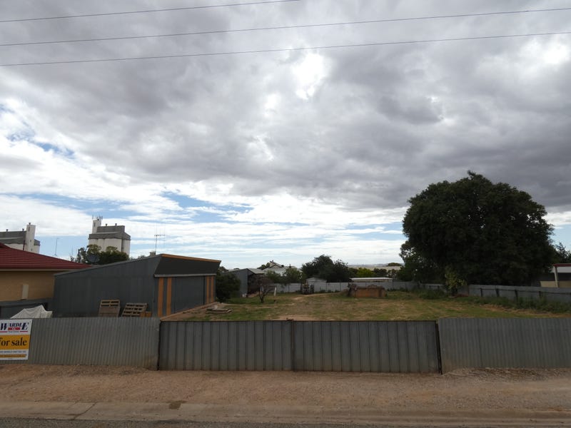 8 Edwin Street, Booleroo Centre, SA 5482