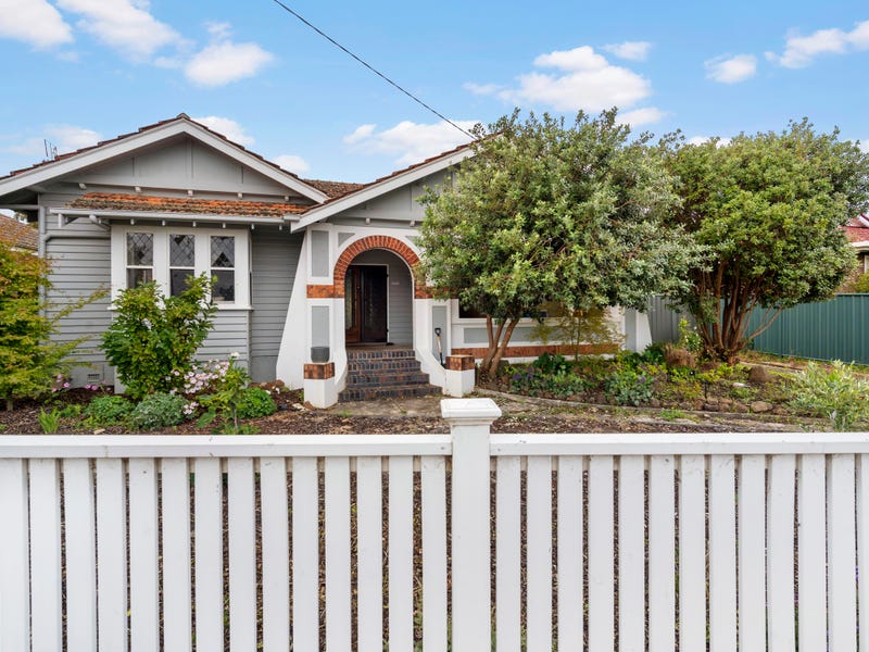 Houses for Sale in Maryborough, VIC 3465