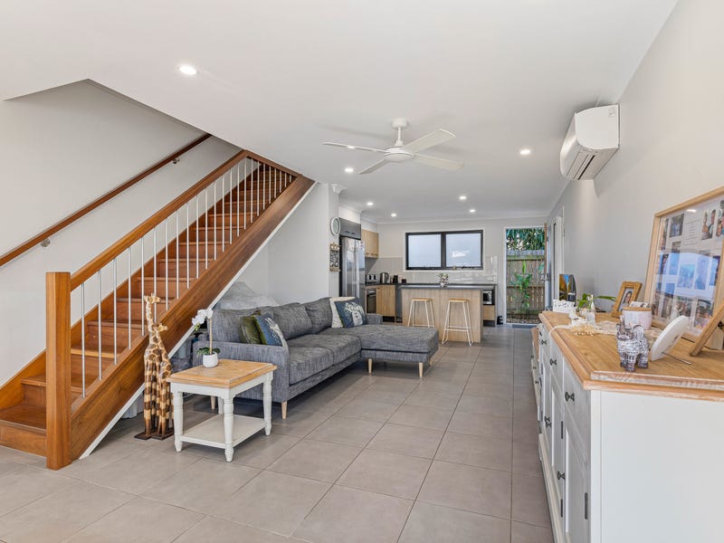 6 Dunlop Crescent, Baringa, Qld 4551 Property Details