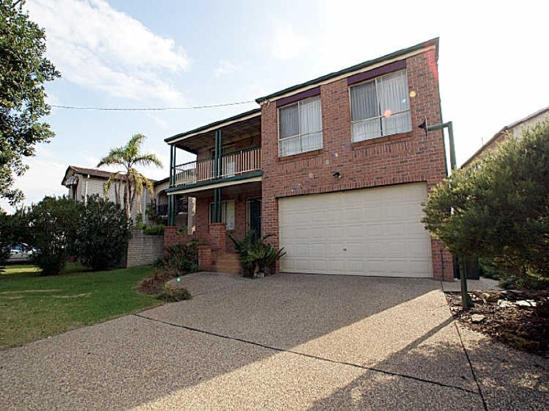 112 Sunpatch Parade, Tomakin, NSW 2537 Property Details