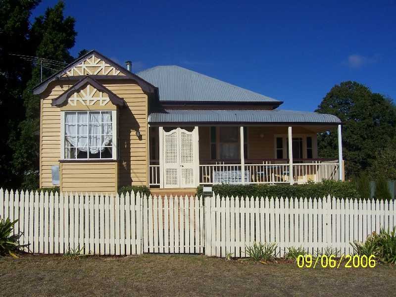 48 Dunmore Street, East Toowoomba, QLD 4350