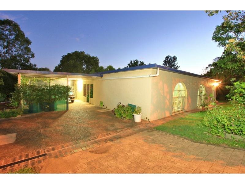 1 Michel Lane, Avoca, Qld 4670 Property Details