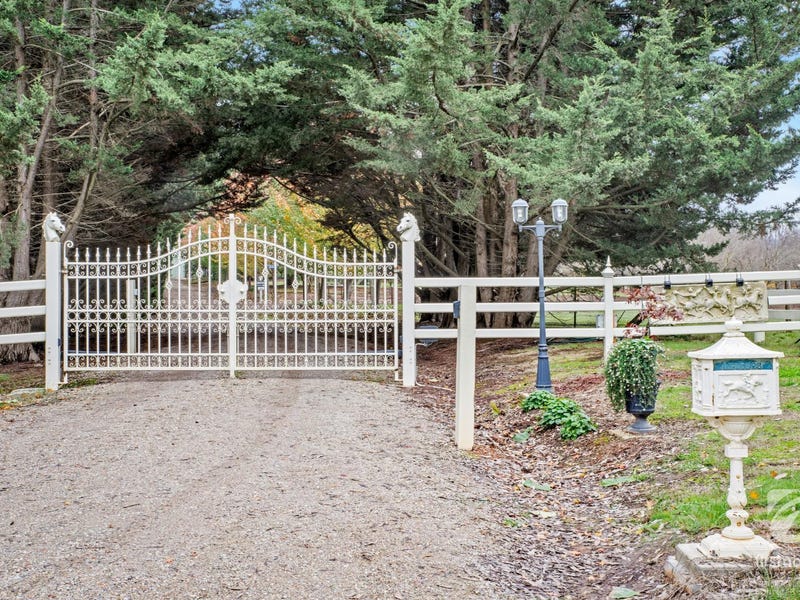 33 Ben Valley Lane, Yackandandah, VIC 3749