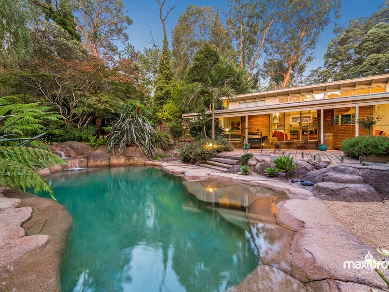 2123 South Avenue, Mount Evelyn, Vic 3796 House for Sale